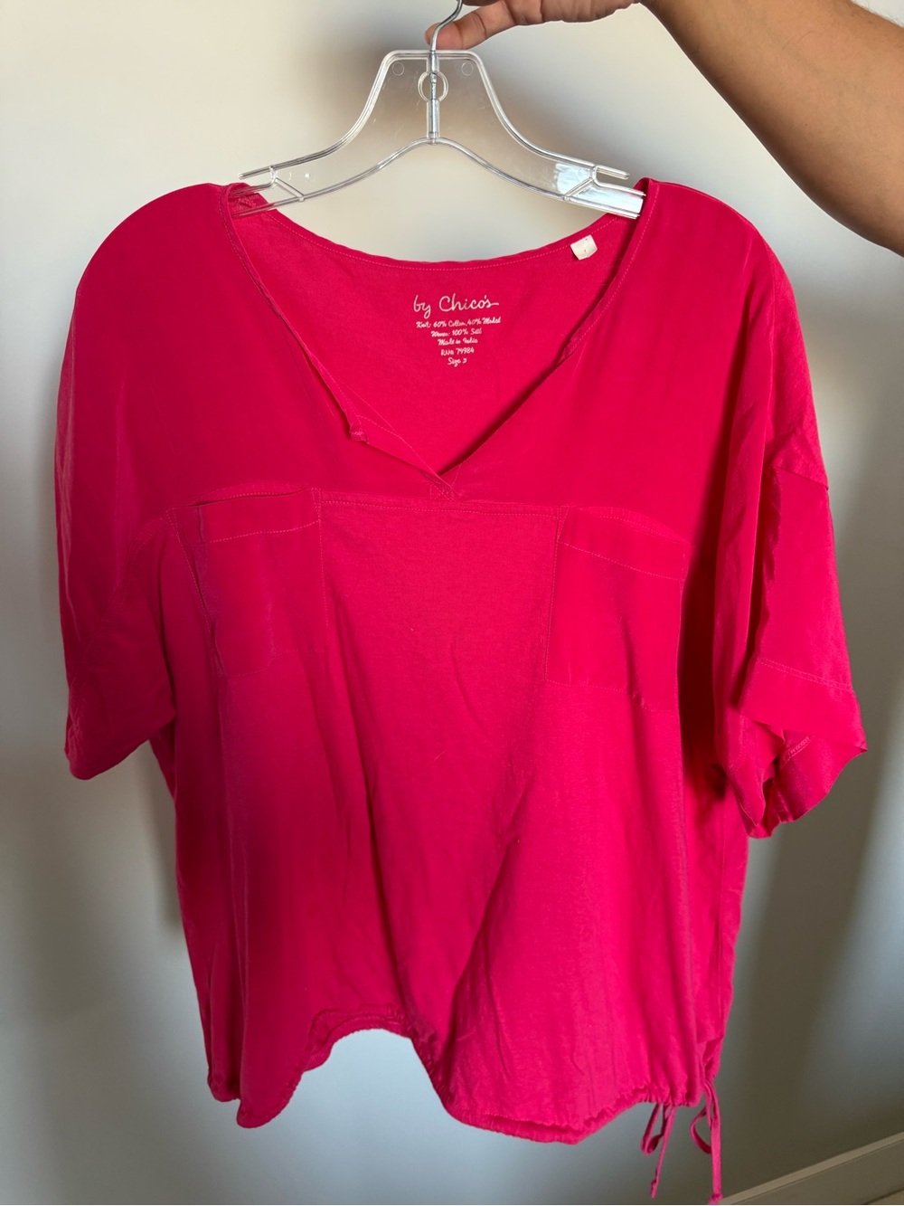 Chico's Hot Pink V-Neck Short Sleeve Top
